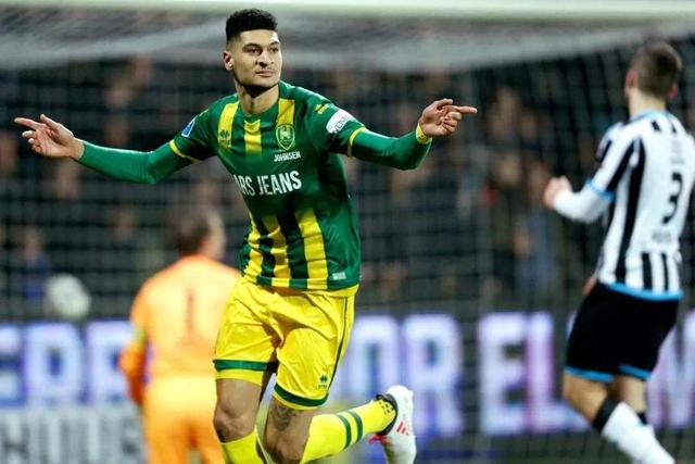 吹杨38+10老鹰险胜黄蜂 莺歌绝杀鹈鹕胜开拓者