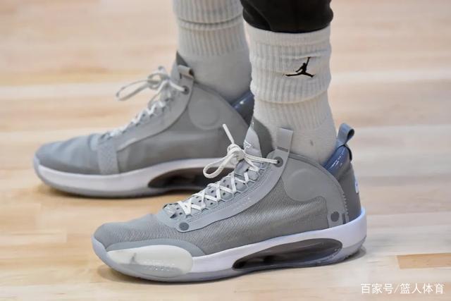 徐杰32+7+9广东不敌四川 原帅20分山西胜宁波