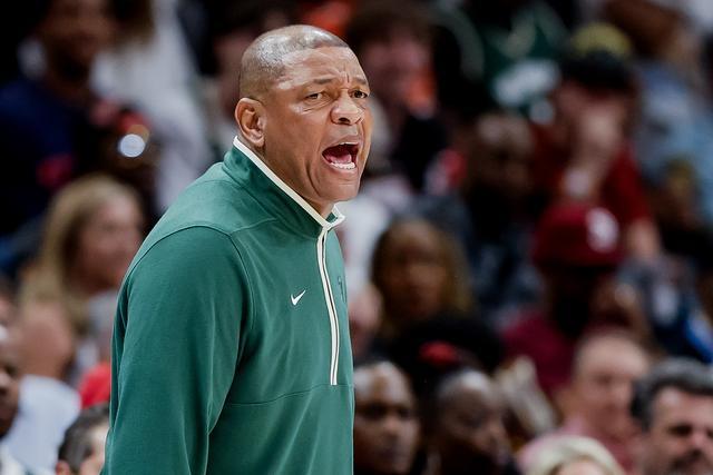 欧冠夺冠赔率：巴萨1赔4.5领跑 皇马利物浦紧追