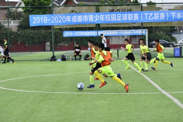 英超-库库亚利亚马杜埃凯破门 切尔西3-1狼队