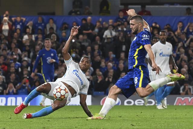 C罗两传一射收获国家队第132场胜利 历史第一人